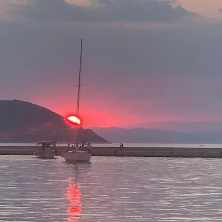 Yacht Almyra A Tekne *